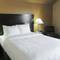 Days Inn & Suites by Wyndham Cincinnati