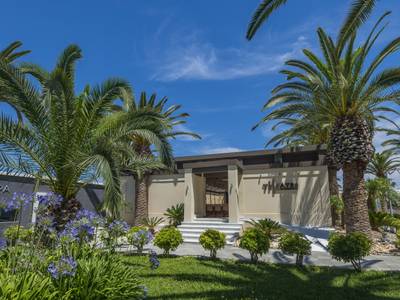 Sandy Beach Hotel & Family Suites