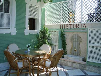 Historia Hotel