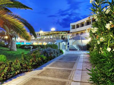 Santa Marina Resort Amoudara