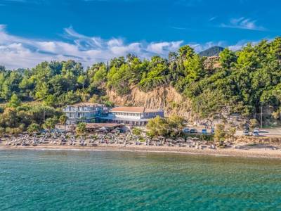 Porto Zorro Beach Hotel