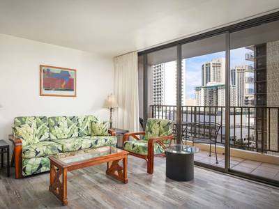 Aston Waikiki Banyan