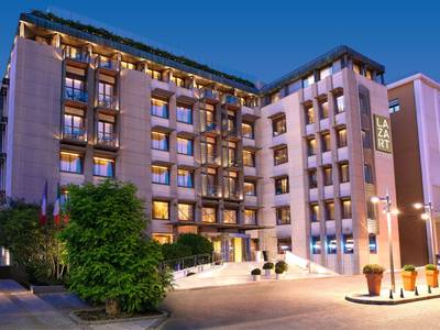 Lazart Hotel (Foto)