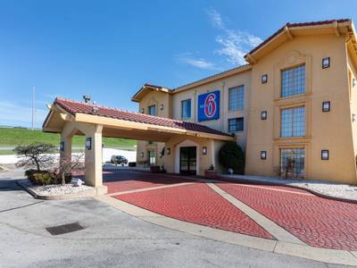 Motel 6 Knoxville TN
