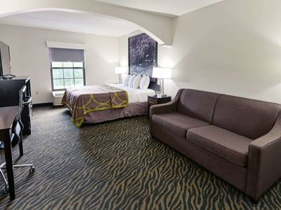 Biltmore Suites Hotel