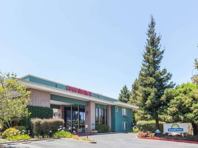 Days Inn & Suites Sunnyvale