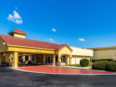 Howard Johnson Anderson Clemson Area