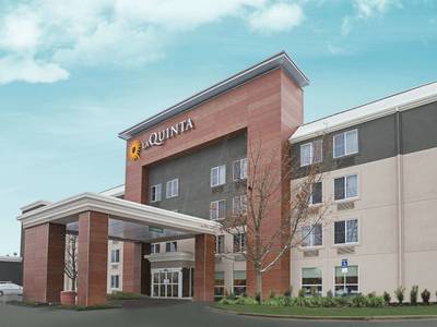 La Quinta Inn Detroit Utica