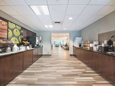 La Quinta Inn & Suites Plantation at Southwest 6th Street