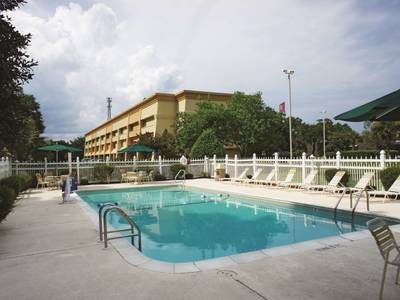 La Quinta Inn & Suites Brunswick