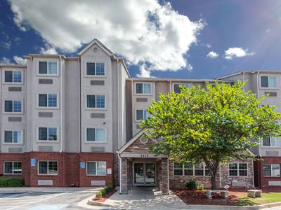 Microtel Inn & Suites