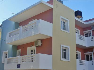 7 Days Studios & Apartements