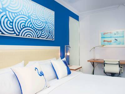 Blue Moon Hotel, Autograph Collection