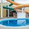 Quality Inn & Suites Palm Island Indoor Waterpark