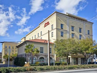 Hampton Inn & Suites Savannah Historic District