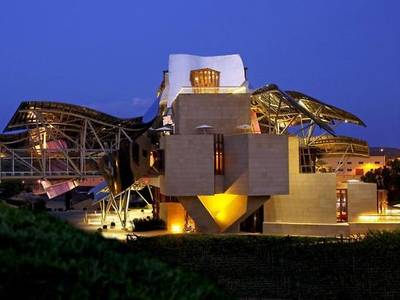 Hotel Marqués de Riscal, a Luxury Collection Hotel
