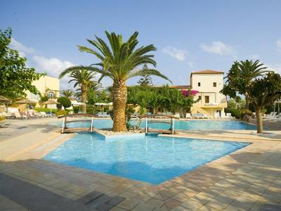 Maravel Star Art Hotel