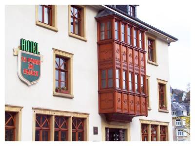 Best Western La Porte De France