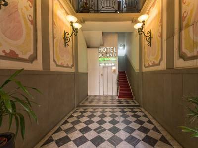 Hotel De Lanzi