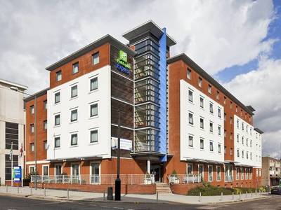 Holiday Inn Express Stevenage