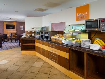 Holiday Inn Express Swindon City Centre