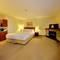 Holiday Inn Express & Suites Edmonton - International Airport