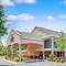 Days Inn & Suites Peachtree City