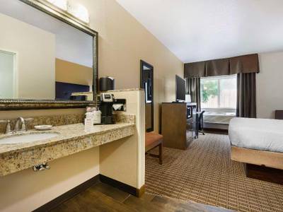 Best Western Plus Yakima Hotel
