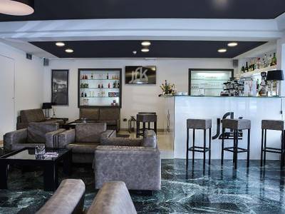 Best Western Plus Scottsdale Thunderbird Suites