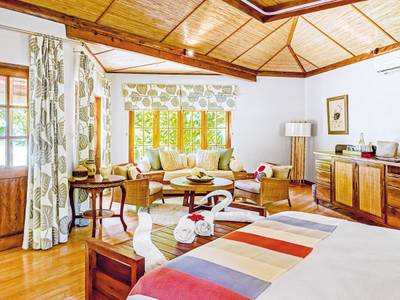 Denis Private Island