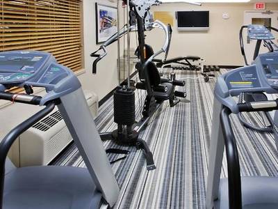 Candlewood Suites Medford