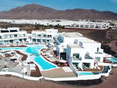 La Cala Suites Hotel - Erwachsenenhotel