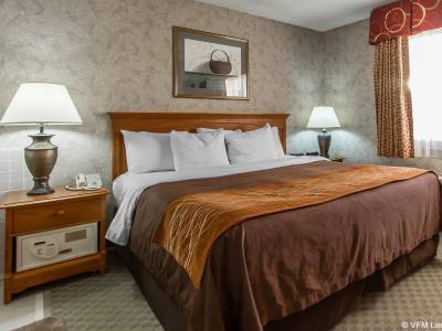 EverSpring Inn & Suites