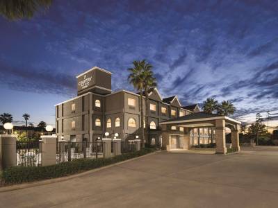 Clarion Suites Near the  Woodlands