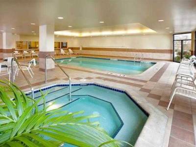 Courtyard by Marriott Seattle Sea-Tac Area