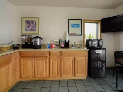 Loyalty Inn Maryville