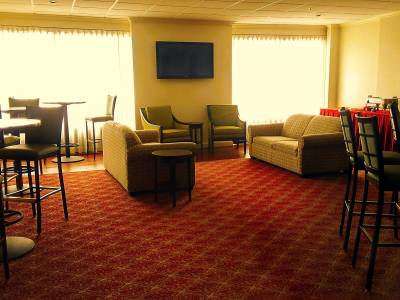 Holiday Inn & Suites Bristol Conference Center