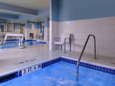 Holiday Inn Express Hotel & Suites Mesquite