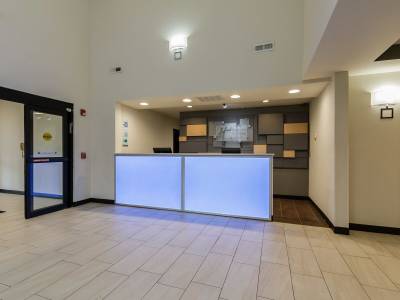 Holiday Inn Express Hotel & Suites South Bend - Notre Dame University