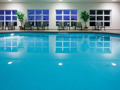 Holiday Inn Express & Suites Stevens Point