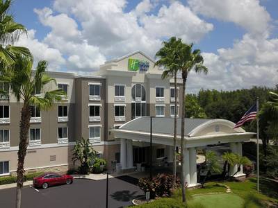 Holiday Inn Express Hotel & Suites Tampa-I-75 @ Bruce B. Downs