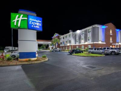 Holiday Inn Express & Suites Foley - N Gulf Shores (Foto)