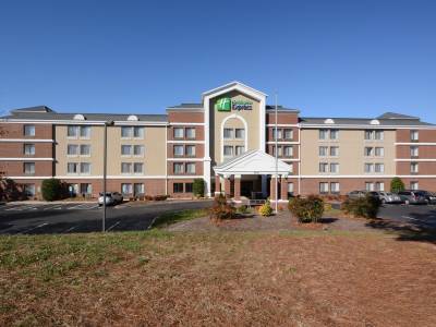 Holiday Inn Express Richmond Northwest I-64