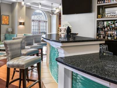 Indigo Houston at the Galleria