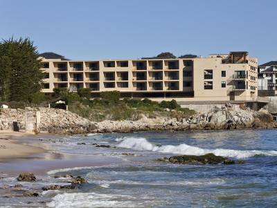 Monterey Bay Inn