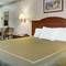 Rodeway Inn & Suites