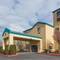 Howard Johnson Inn And Suites Vancouver By Vancouver Mall