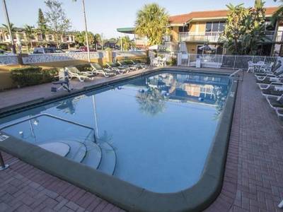 Quality Inn & Suites Hollywood Boulevard