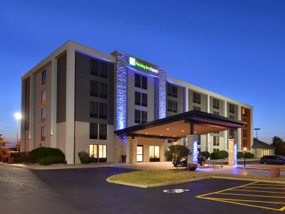 Holiday Inn Express Rochester - Brighton