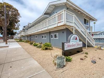 Harbor House Morro Bay Hotel
